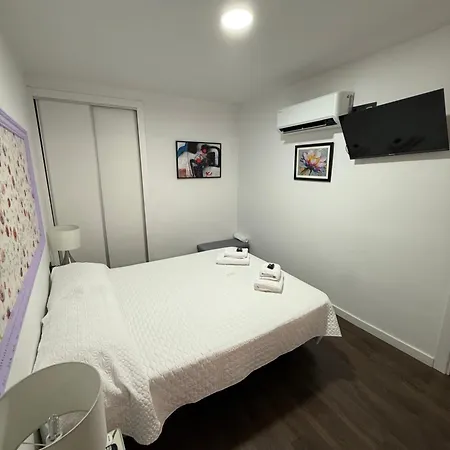 Apartament Dos Catedrales 1 *